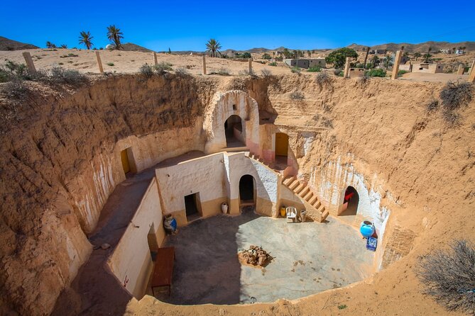 2-Day Tunisian Sahara Tour with Food & Stay from Sousse - Chott El Jerid turns the road into a destination