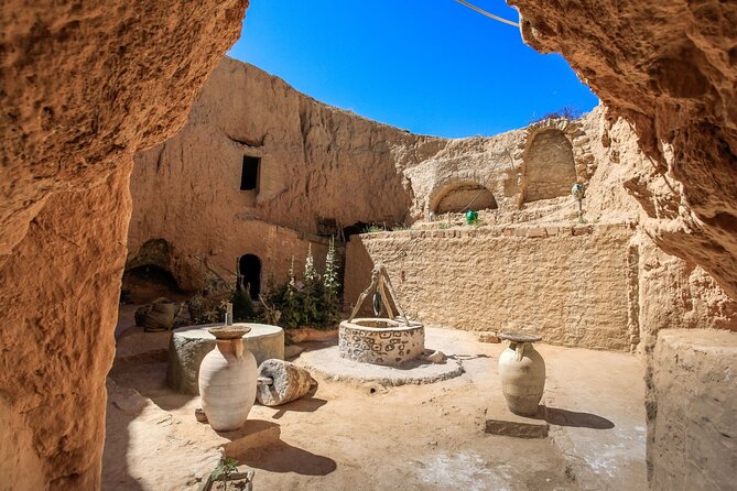 2-Day Tunisian Sahara Tour with Food & Stay from Sousse - Onk Jemal is the tour’s most playful stop