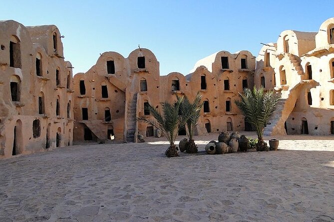 4-Day Private Tour: Sahara and Djerba Island from Tunis and Hammamet - The early start and long-distance reality