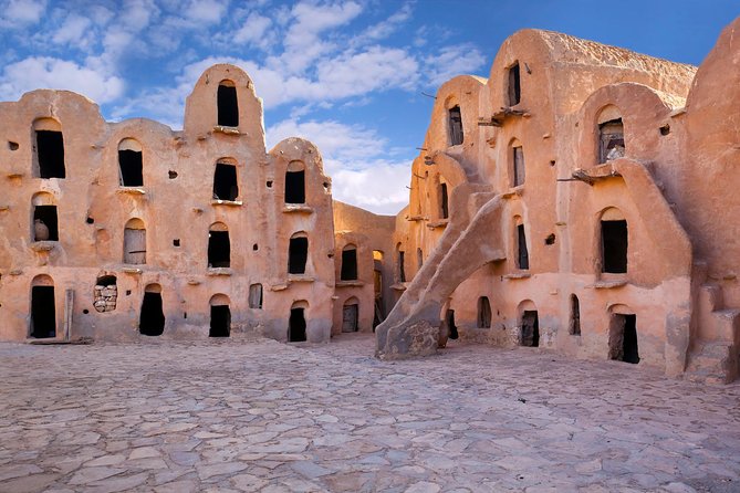 4 Days Tunisia Discovery Private Tour - Gabes and the Roman arena at El Jem