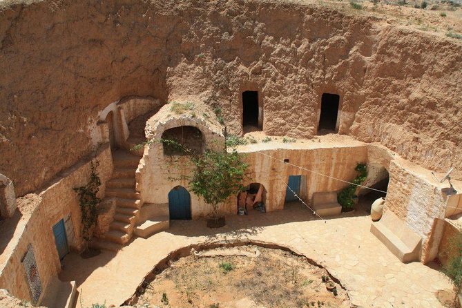 Discovery tour of Southern Tunisia - Day two: Matmata and the return toward Tozeur