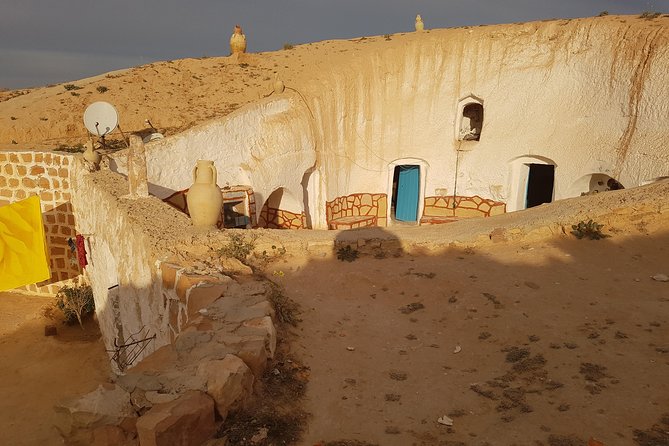 Door of the tunisian desert Ksar Ghilane and Matmata: Full one Day - The 6:00 a.m. pickup from Djerba
