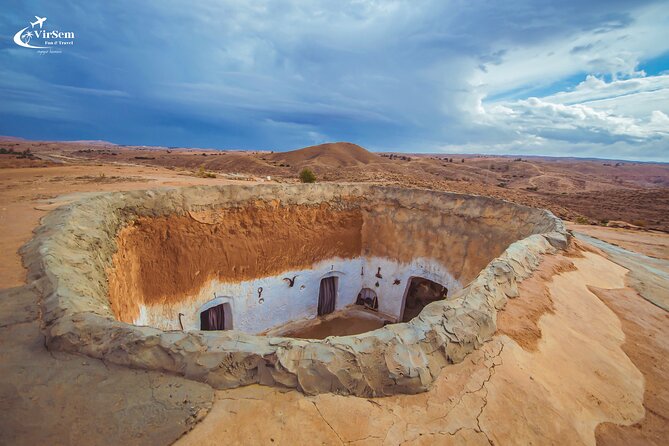 Explore Tunisia in Depth:The Private Grand Tour in 8 Days - Day 5: Chott el Jerid, Douz, and a night under the stars