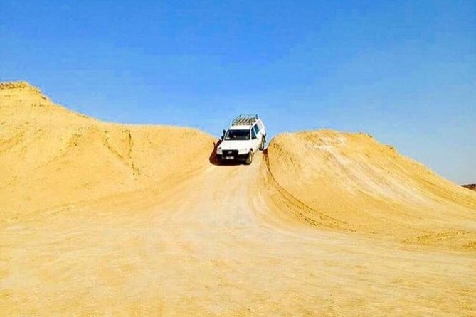Half-day Ong Jemel & Mos Espa from Tozeur - Heading into the desert from Tozeur