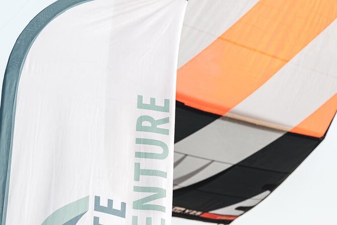 Kitesurfing Discovery Course in Djerba - Launching, landing, and one-handed control