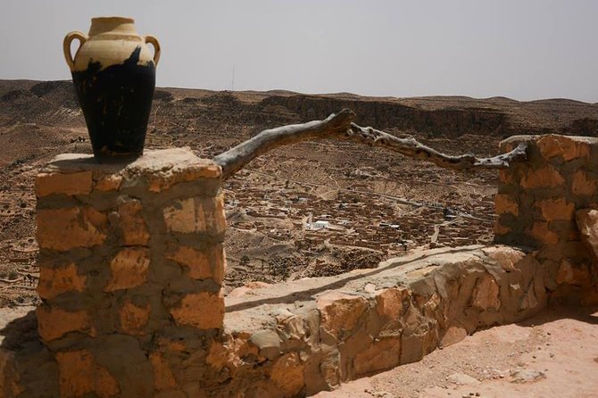Ksar Ghilane 1 day: The hot spring and the homestay - Hotel Sidi Idriss and the Star Wars connection