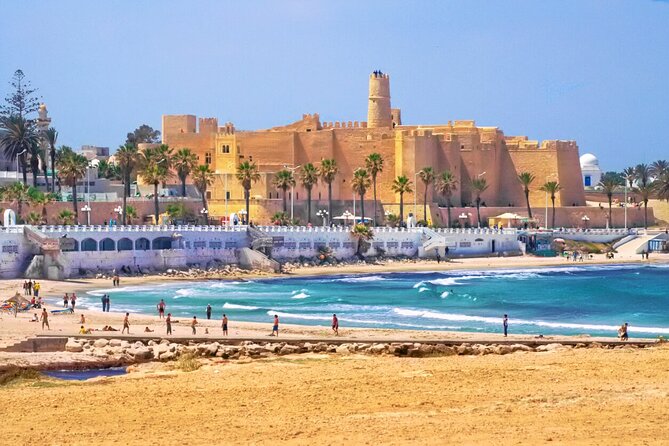Private half-day excursion to the authentic Monastir - The 30-minute ride from Sousse to Monastir