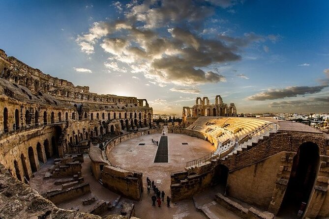 Private Tour to Kairouan, El Jem & Monastir from Tunis_hammamet - Guides, drivers, and the private format