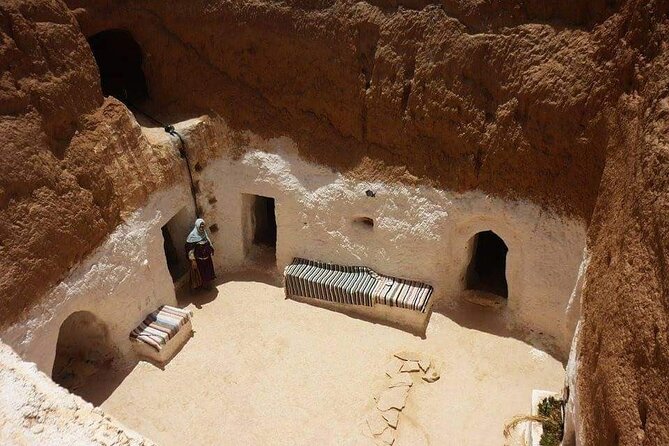 The Tunisian South between Oasis and Mountain: 3 Days / 2 Nights Douz and Tozeur - Who will enjoy this tour most