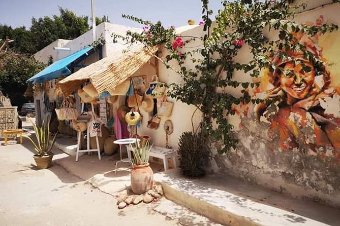 Tour of the island of Djerba the island of Lotophages - The seafood lunch by the sea
