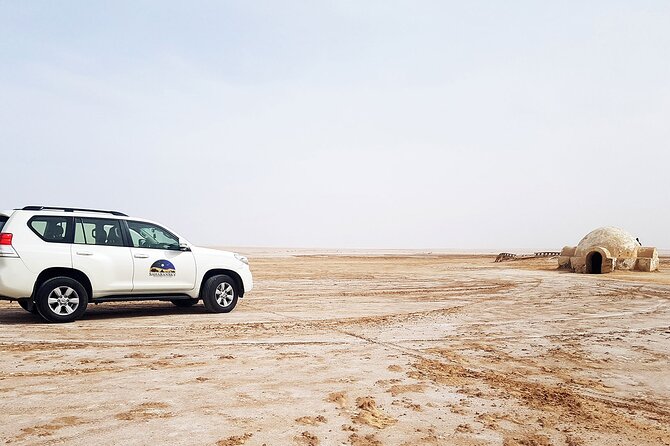Tozeur: Tamerza, Chebika, Mides and Star Wars locations Day Tour - Sidi Bouhlel Canyon and Chott el Jerid