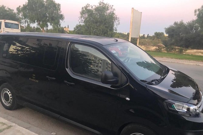 Tunis Carthage airport transfer to Hammamet - Finding your driver at Tunis Carthage Airport