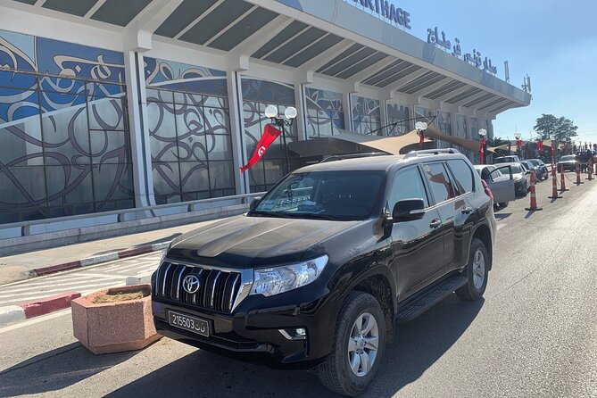 VIP transfer between Tunis Carthage Airport and a hotel in Tunis - Flight tracking takes pressure off delays